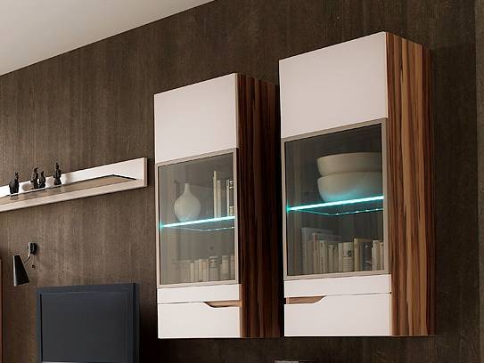 Hängeschrank wohnzimmer nussbaum ~ dayoop.com