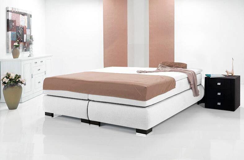 LUXUS Boxspringbett mit 1000 Federn / m2 ohne Kopfteil 
