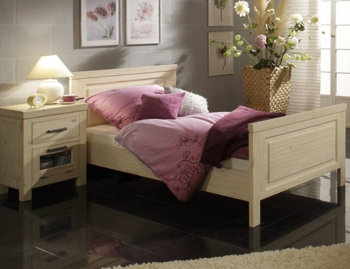 VERICE Massivholzbett Kiefer massiv white wash gebürstet 