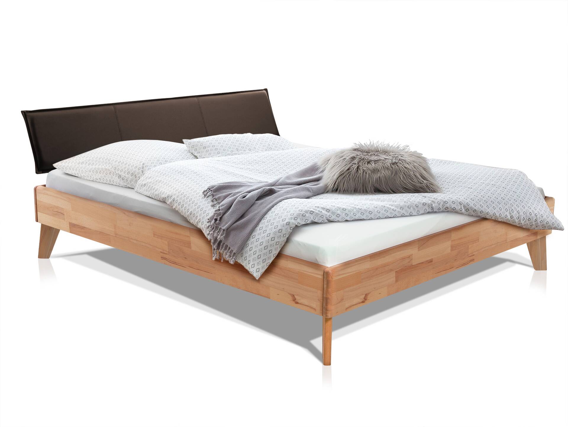 CALIDO 4-Fuß-Bett mit Polsterkopfteil, Material Massivholz 120 x 200 cm | Buche geölt | Kunstleder Braun | Standardhöhe