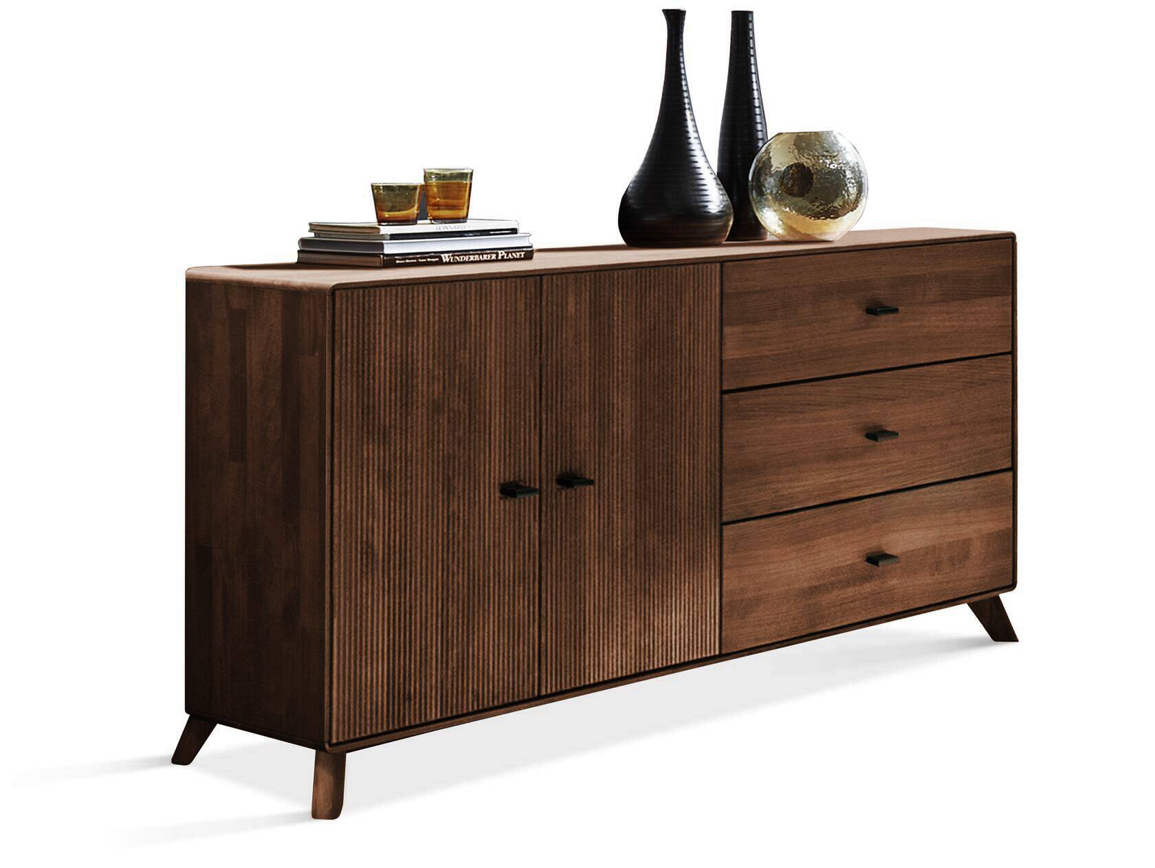 JAKARTA Sideboard I, Material Massivholz, Kernbuche Tabak geölt 