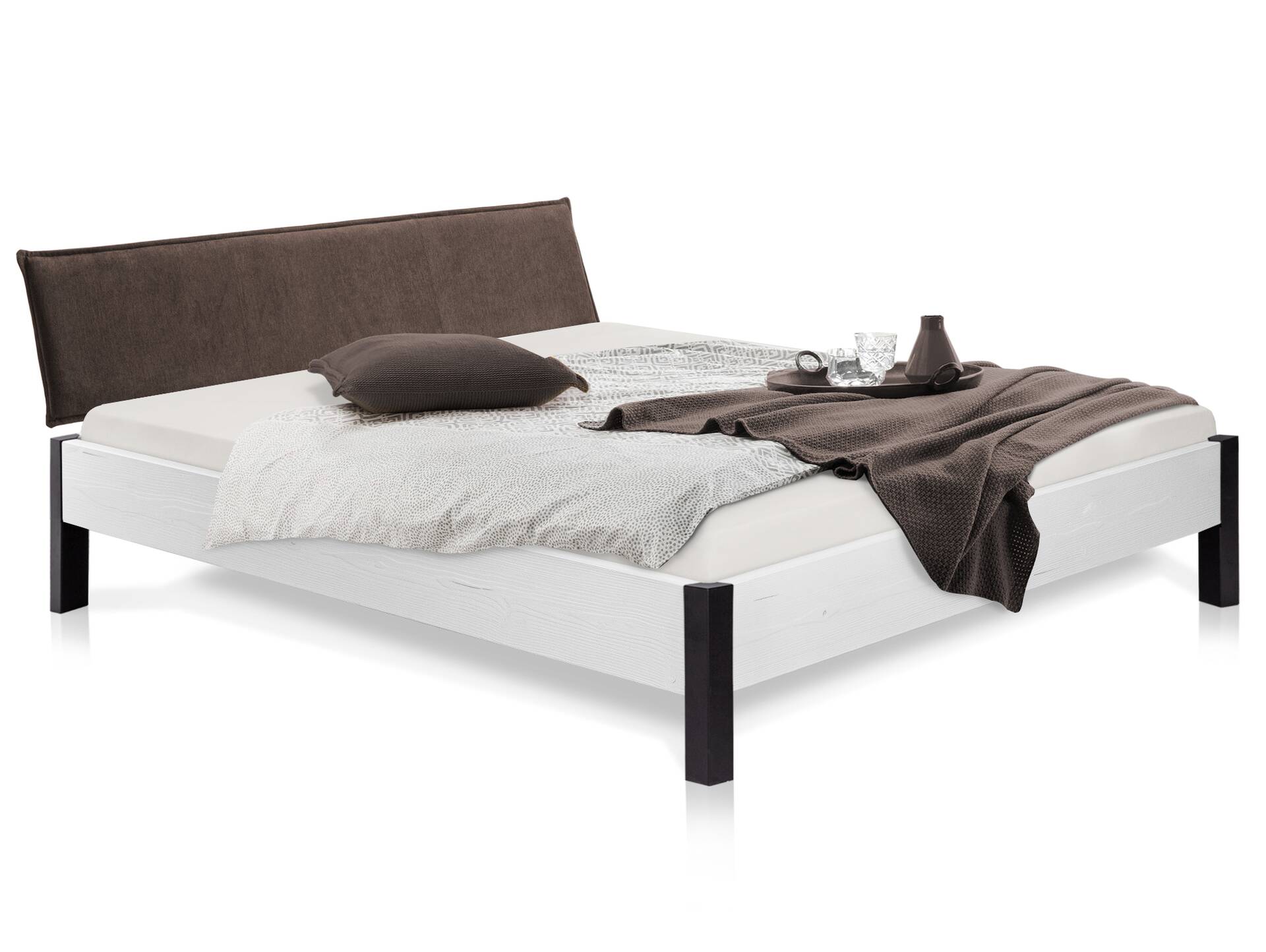 LUKY Bett mit Metallfuß, Material Massivholz, Fichte weiss, mit Polsterkopfteil 120 x 200 cm | Stoff Braun