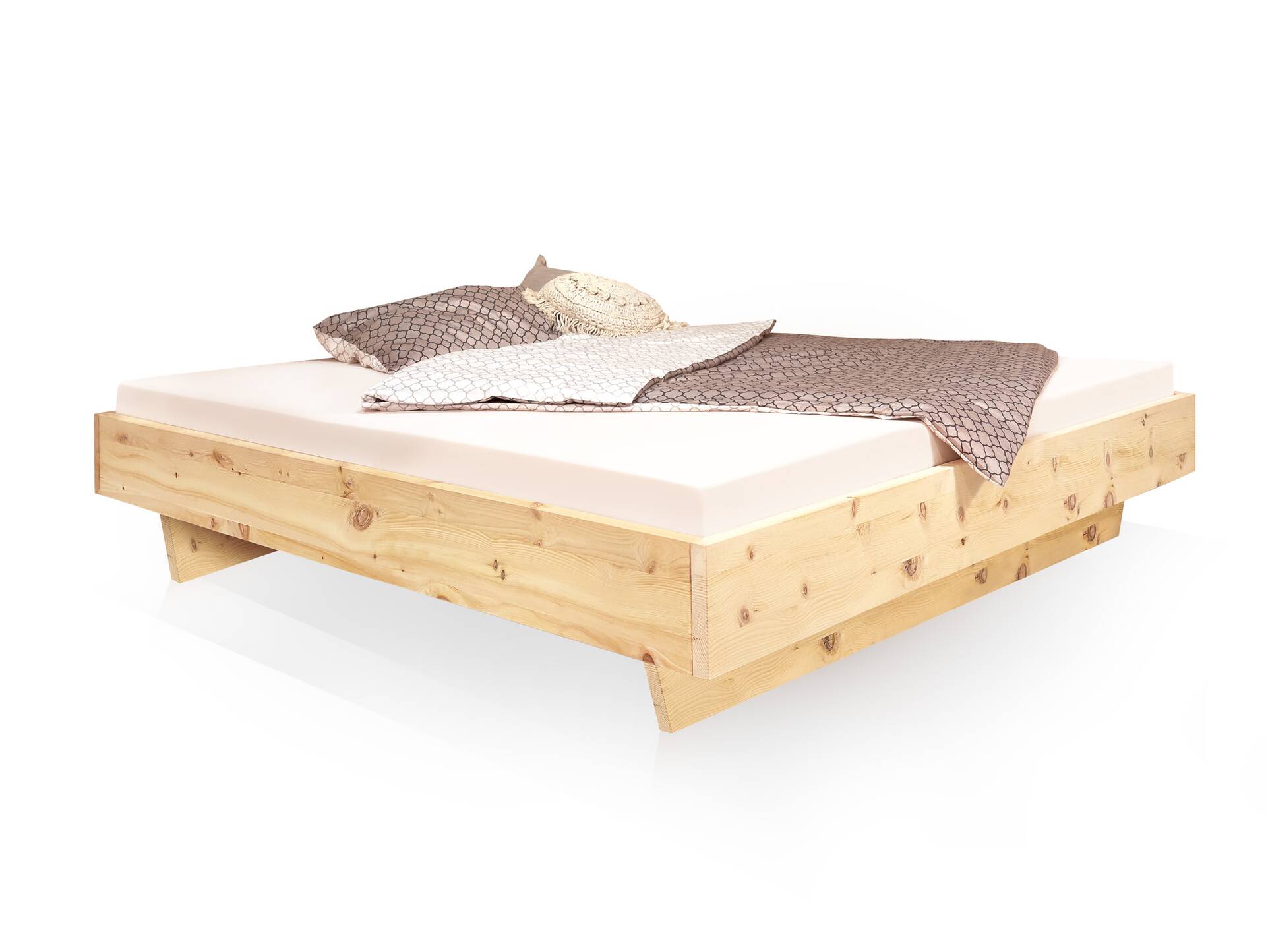 ZABINO Zirbenbett mit Wangenfuß, Material Massivholz, ohne Kopfteil 120 x 200 cm | Zirbe unbehandelt