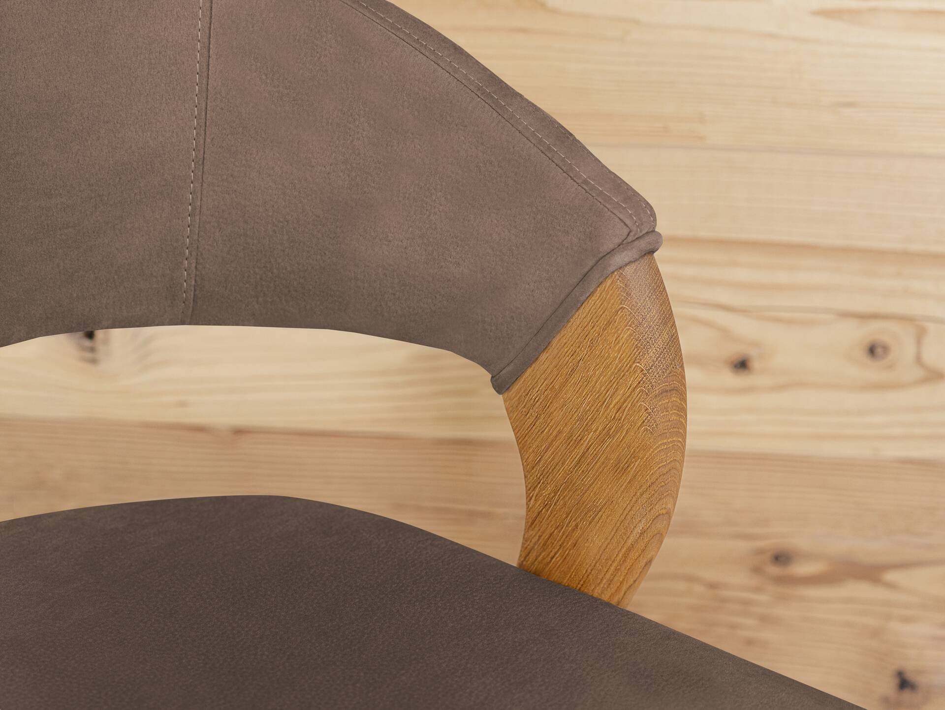 ALONA Polsterstuhl, Material Massivholz/Bezug Kunstleder Eiche | nougat