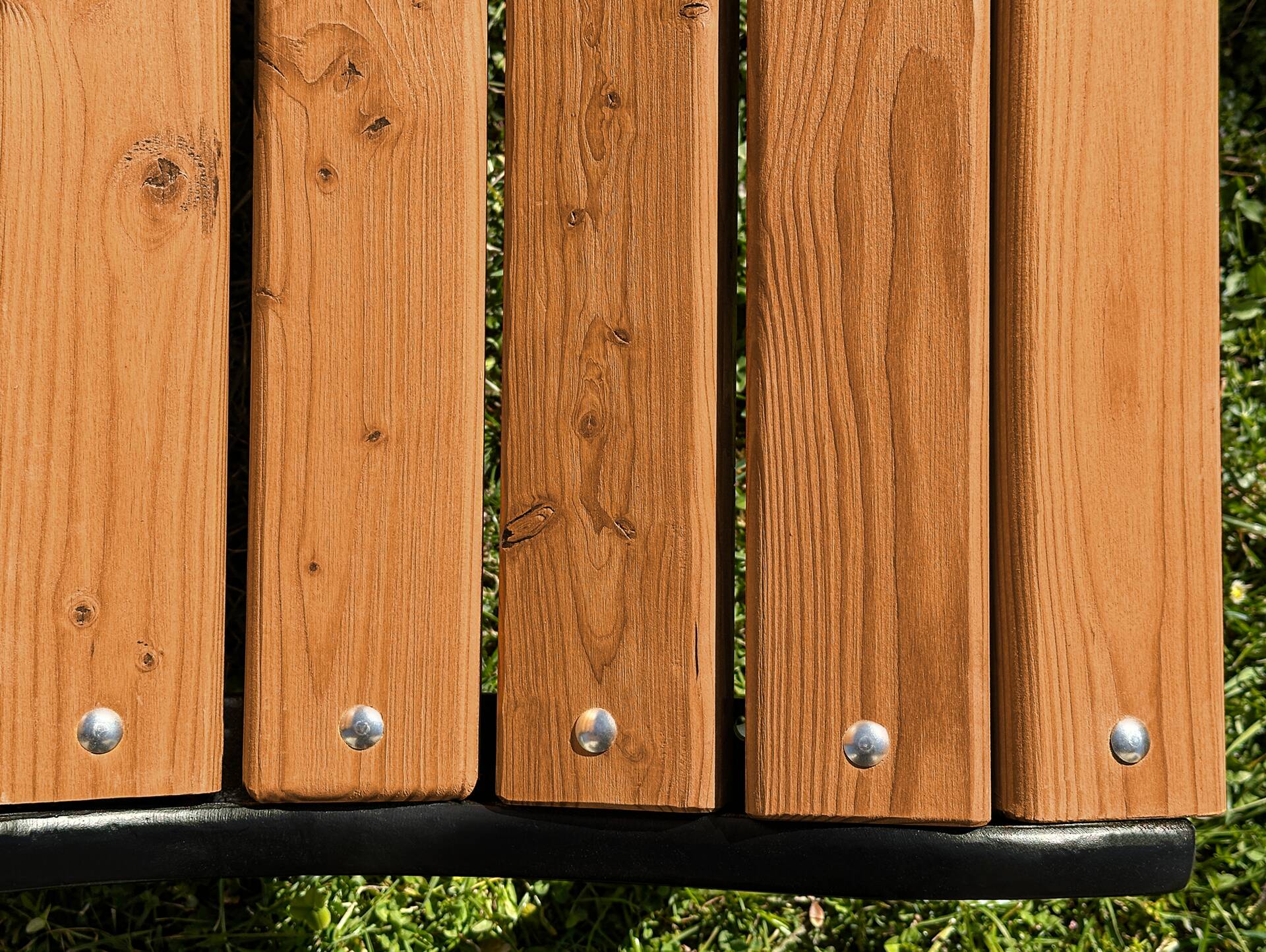 GUSTL Gartenbank, Material Massivholz Lärche, Metallgestell Schwarz 180 cm