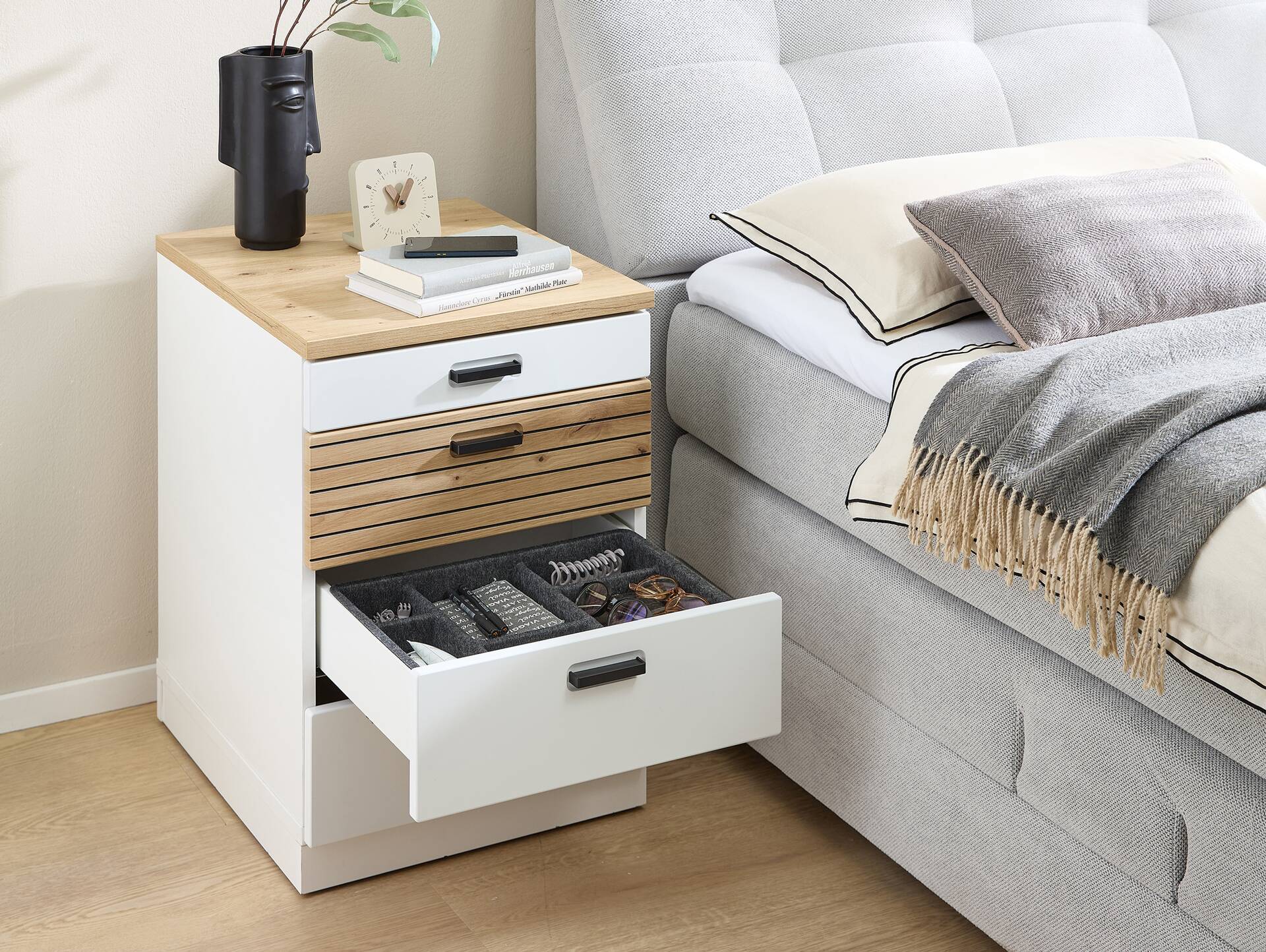 GENNY Rollcontainer, Material Dekorspanplatte Weiss / Artisan Eichefarbig