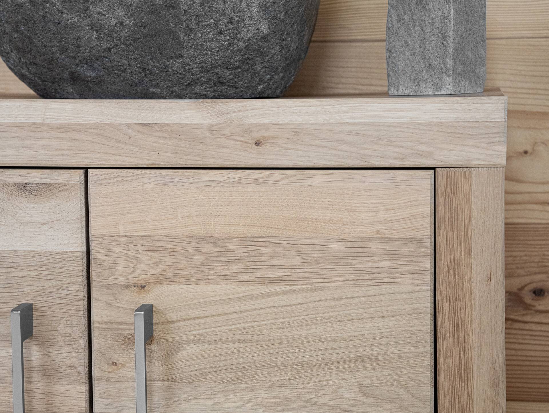 OZEANA Waschbeckenunterschrank II, Material teilmassiv Eiche