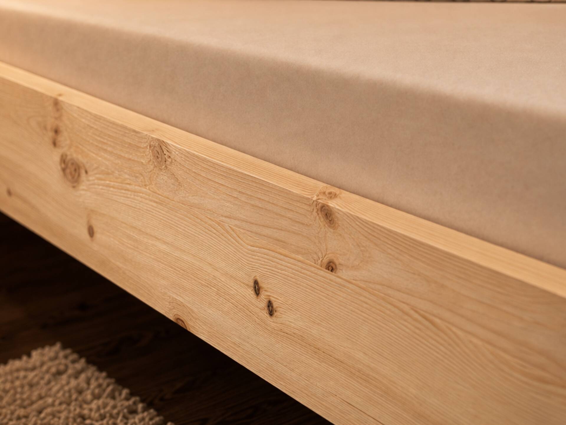ZABINO 4-Fuß-Zirbenbett mit Kopfteil, Material Massivholz 120 x 200 cm | Zirbe unbehandelt | Standardhöhe