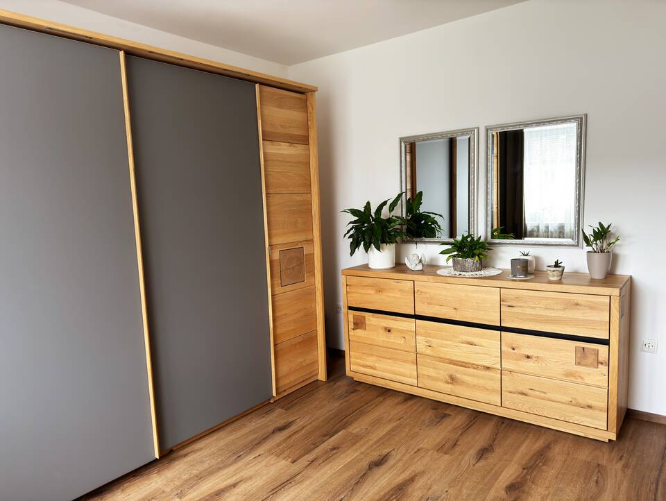 CALDERA Sideboard II, Material Massivholz, Wildeiche geölt 