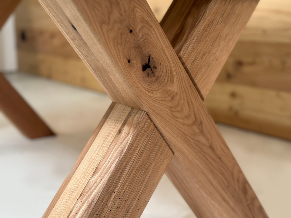 TIROL Esstisch nach Maß, Eiche-Altholz, Material Massivholz/X-Fuß 
