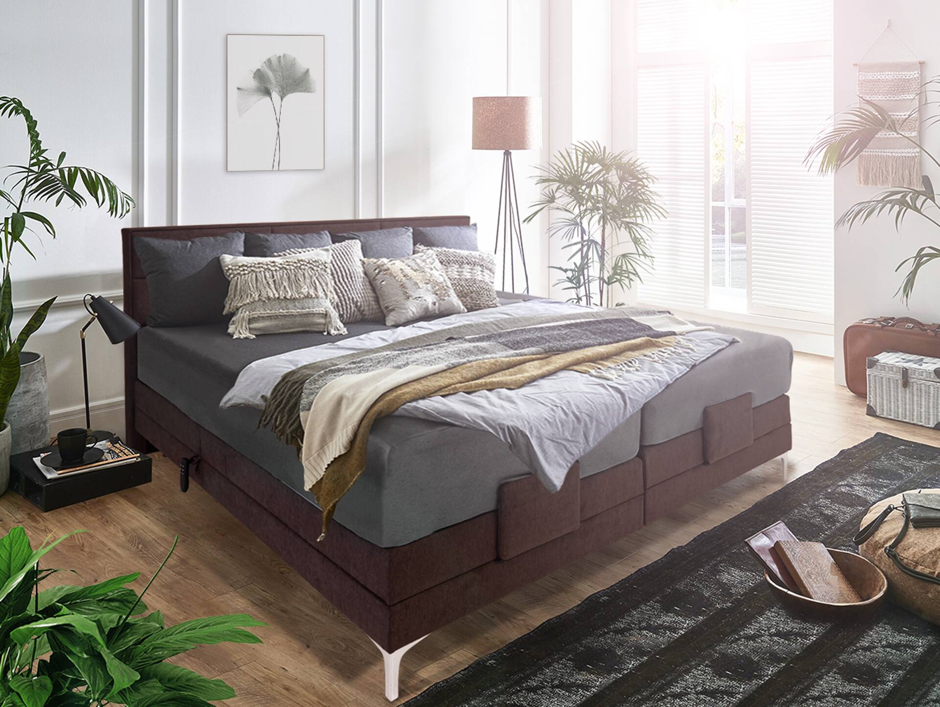 DARINO Boxspringbett mit Motor inkl. Topper, Härtegrad 3 180 x 200 cm | Dunkelbraun