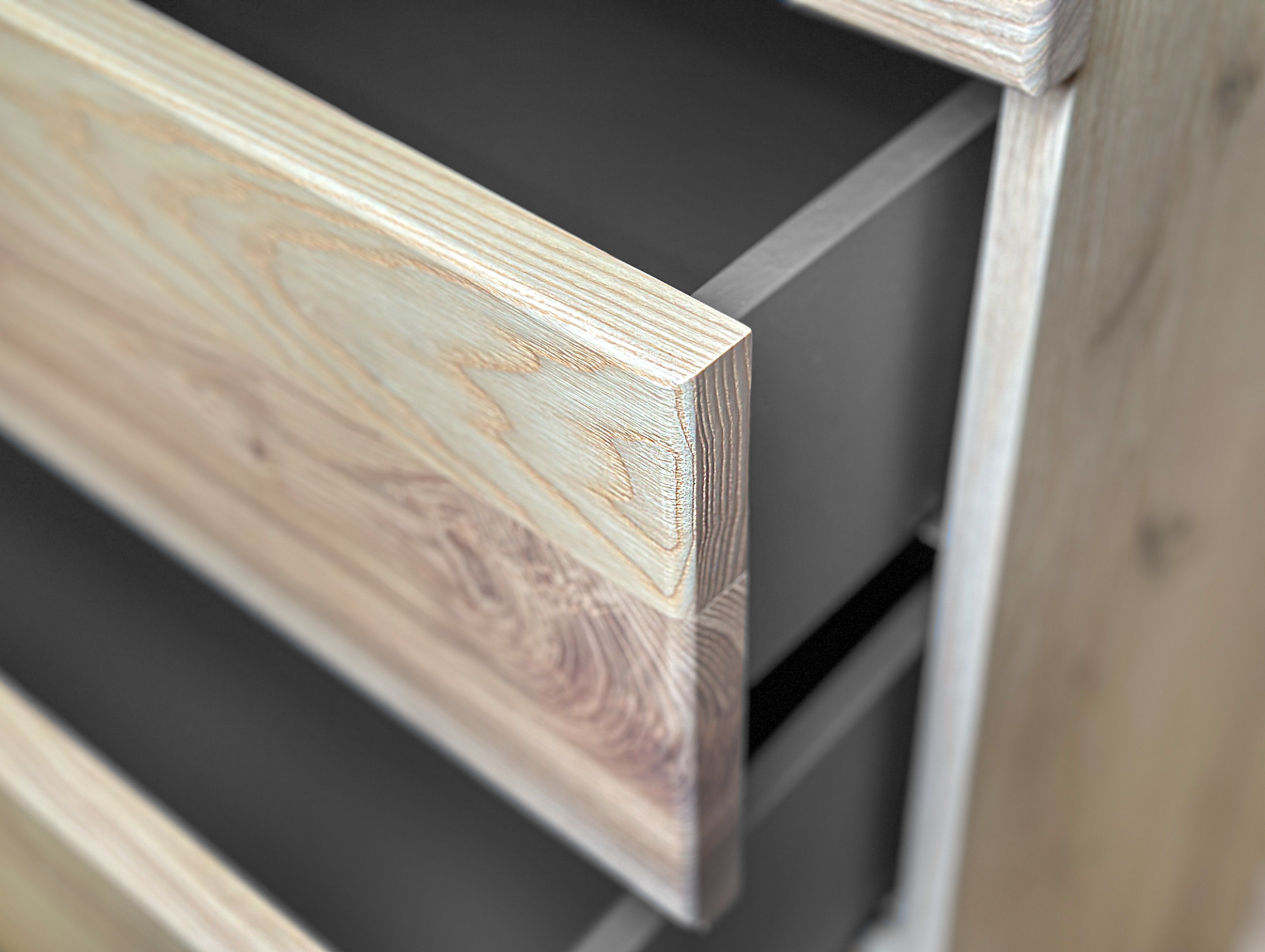 SAN MARINO Büroschrank IV, Material Teilmassiv, Altesche gebürstet / Artisan eichefarbig 