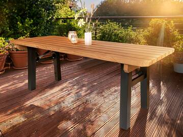 AMMERSEE Gartentisch - klappbar, rustikale Altholzoptik, Material Massivholz/Metall, Thermo-Fichte 