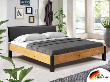 CURBY Bett mit Metallfuß und Polsterkopfteil, Material Massivholz, rustikale Altholzoptik, Fichte