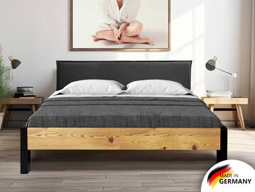 CURBY Bett Metallfuß, mit Polsterkopfteil, Material Massivholz, rustikale Altholzoptik, Fichte