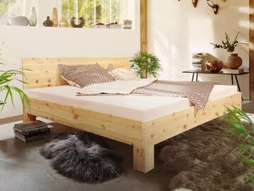 ZABINO 4-Fuß-Bett aus Zirbe, Material Massivholz, mit Holz-Kopfteil