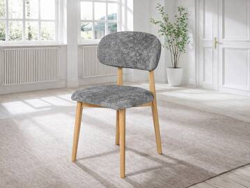 NELLI Polsterstuhl, Material Massivholz / Stoff 