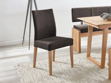 SIRION Polsterstuhl aus Eiche, Material Massivholz/Bezug Mikrofaser 