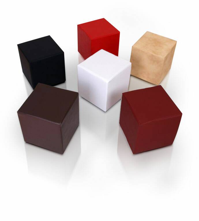 KUBUS Bequemer Sitzwürfel, Material Kunstleder 48x43x43 Bandscheibenwürfel rot
