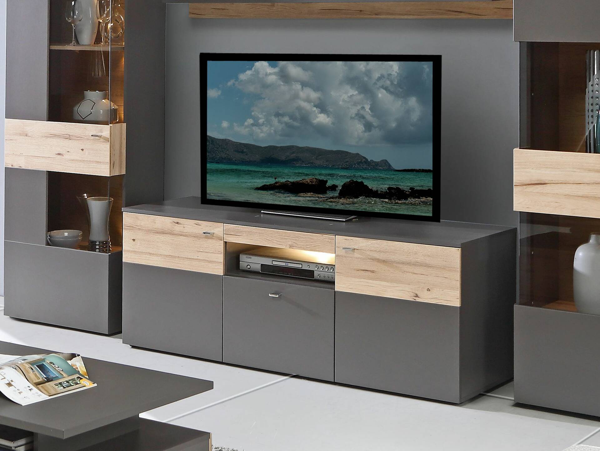 CLARA TV-Lowboard, Material Dekorspanplatte, grau/plankeneichefarbig 