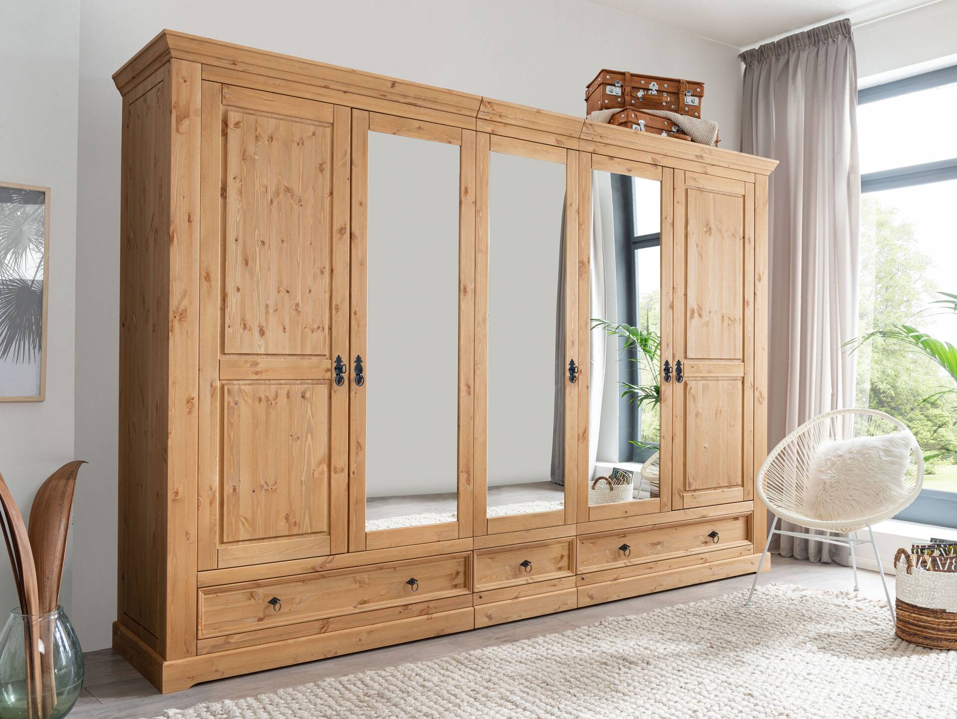 PALERMO Kleiderschrank, Material Massivholz, Kiefer eichefarbig gebeizt 310 cm
