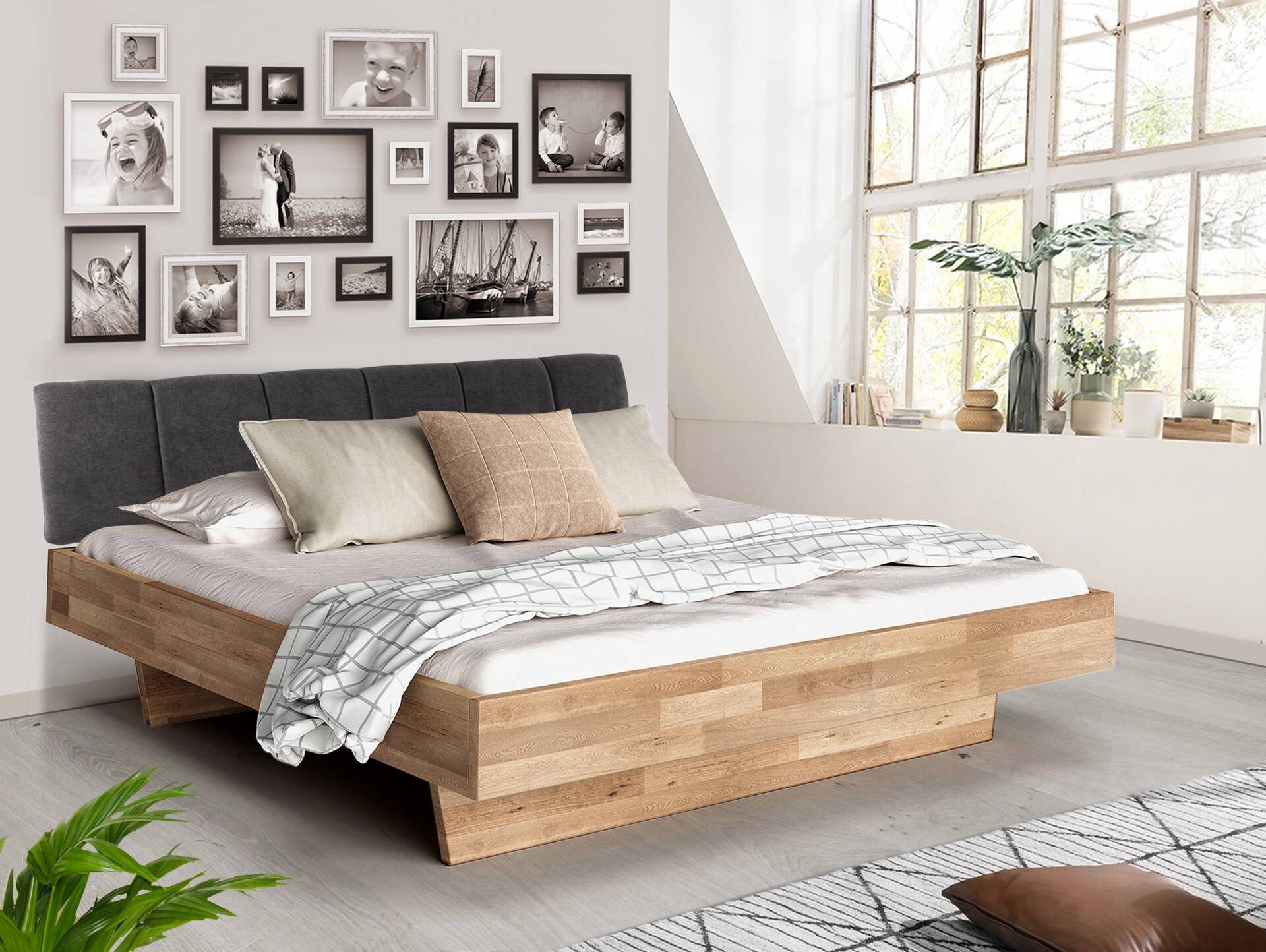LÖWEN Wangenbett mit Polsterkopfteil, Material Massivholz 160 x 220 cm | Wildeiche unbehandelt | Stoff Anthrazit mit Steppung