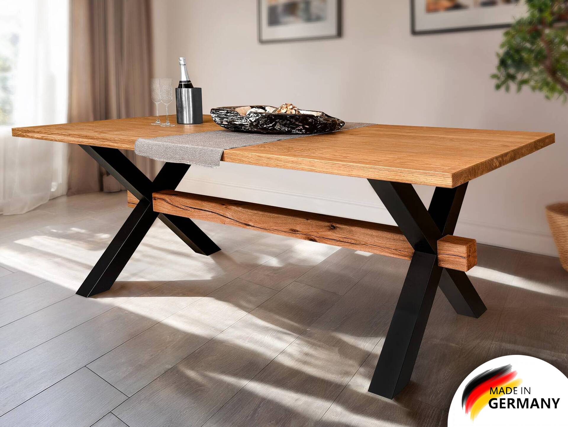 MICHIGAN Esstisch nach Maß, Material Massivholz/Stahl, X-Fuß 