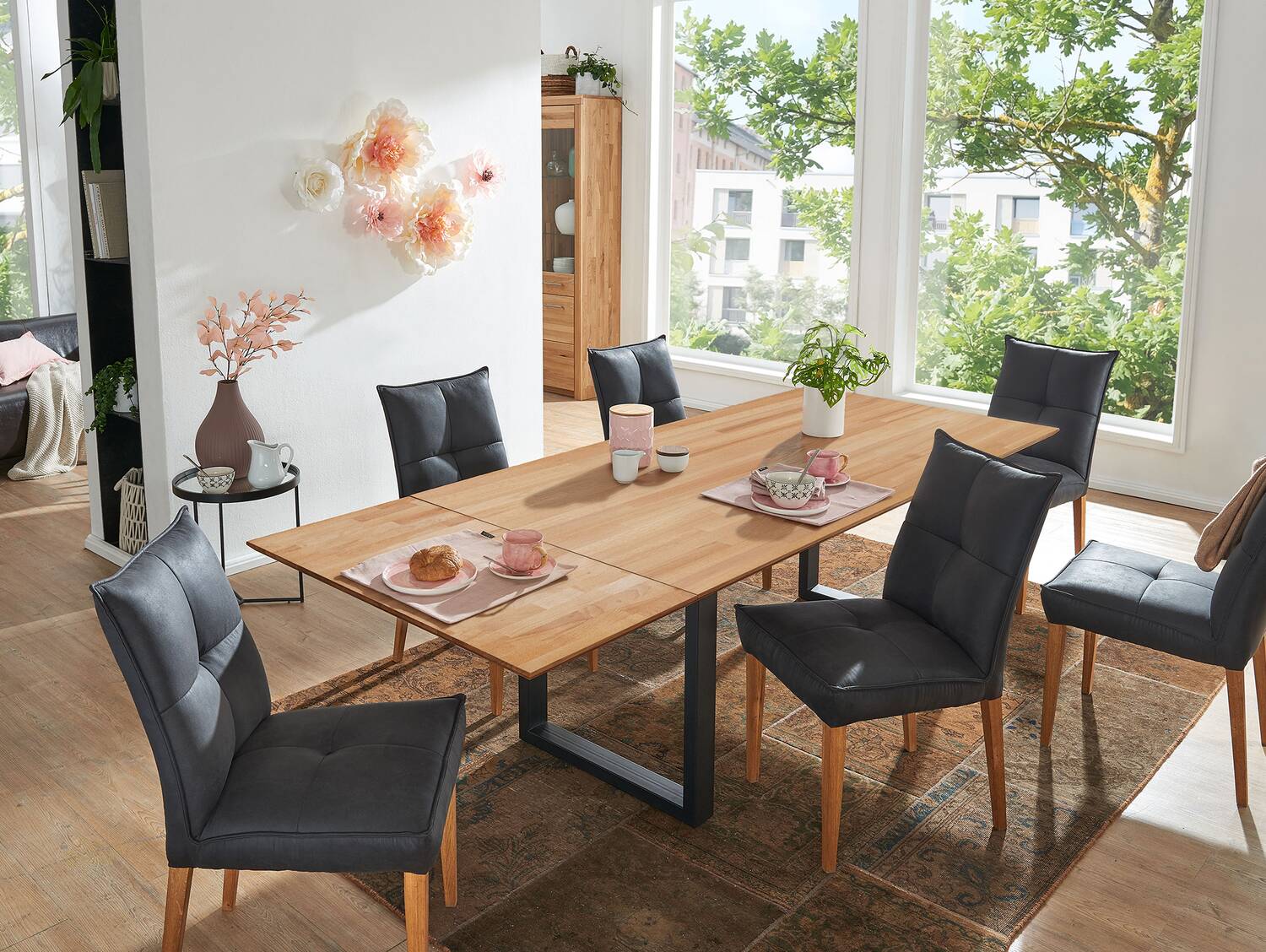 SONERO Esstisch / Ausziehtisch mit Kufenbeinen, Material Massivholz