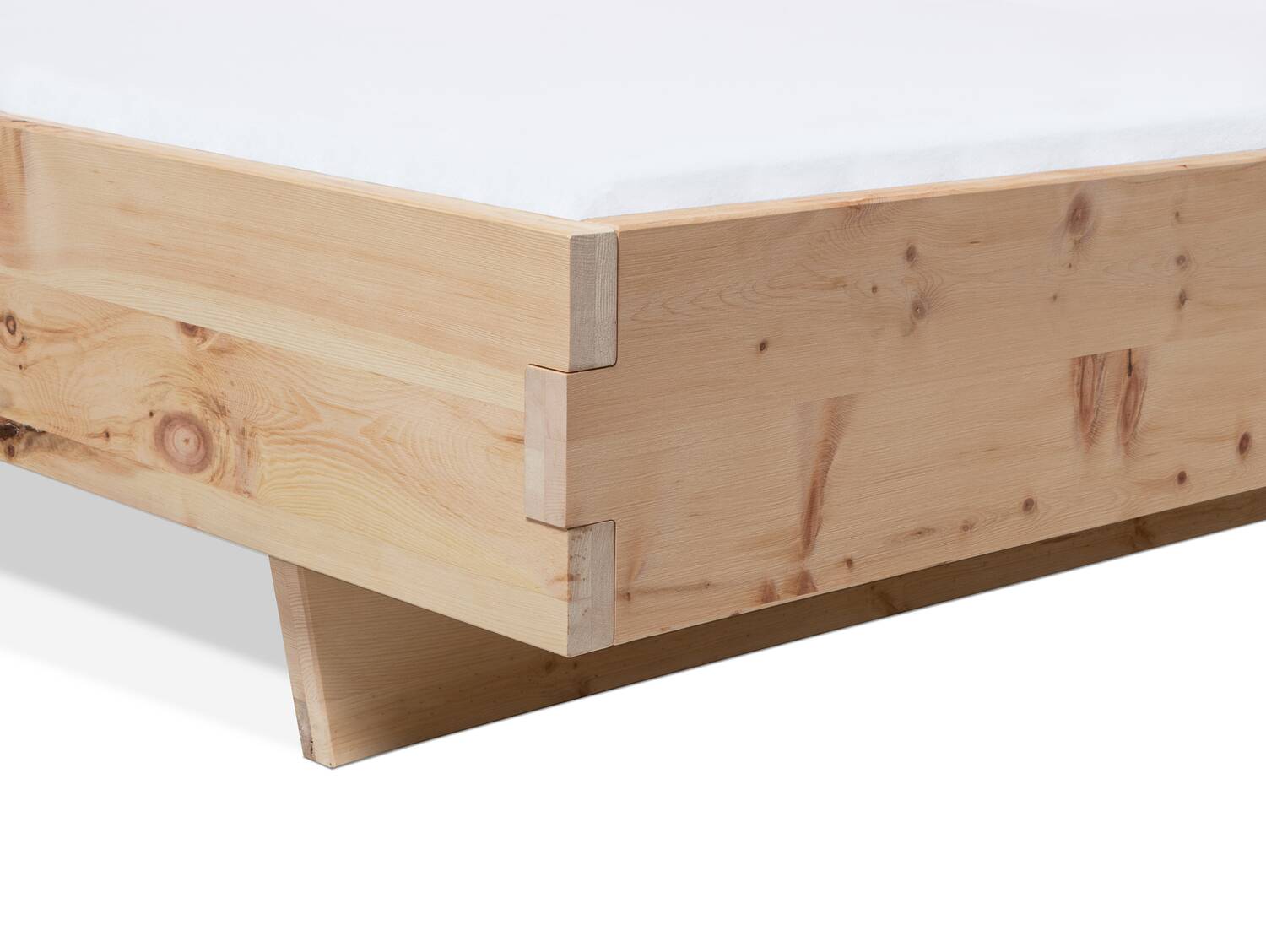 ZARUBA Zirbenbett mit Wangenfuß/Holzkopfteil, Material Massivholz, Zirbe unbehandelt 120 x 200 cm