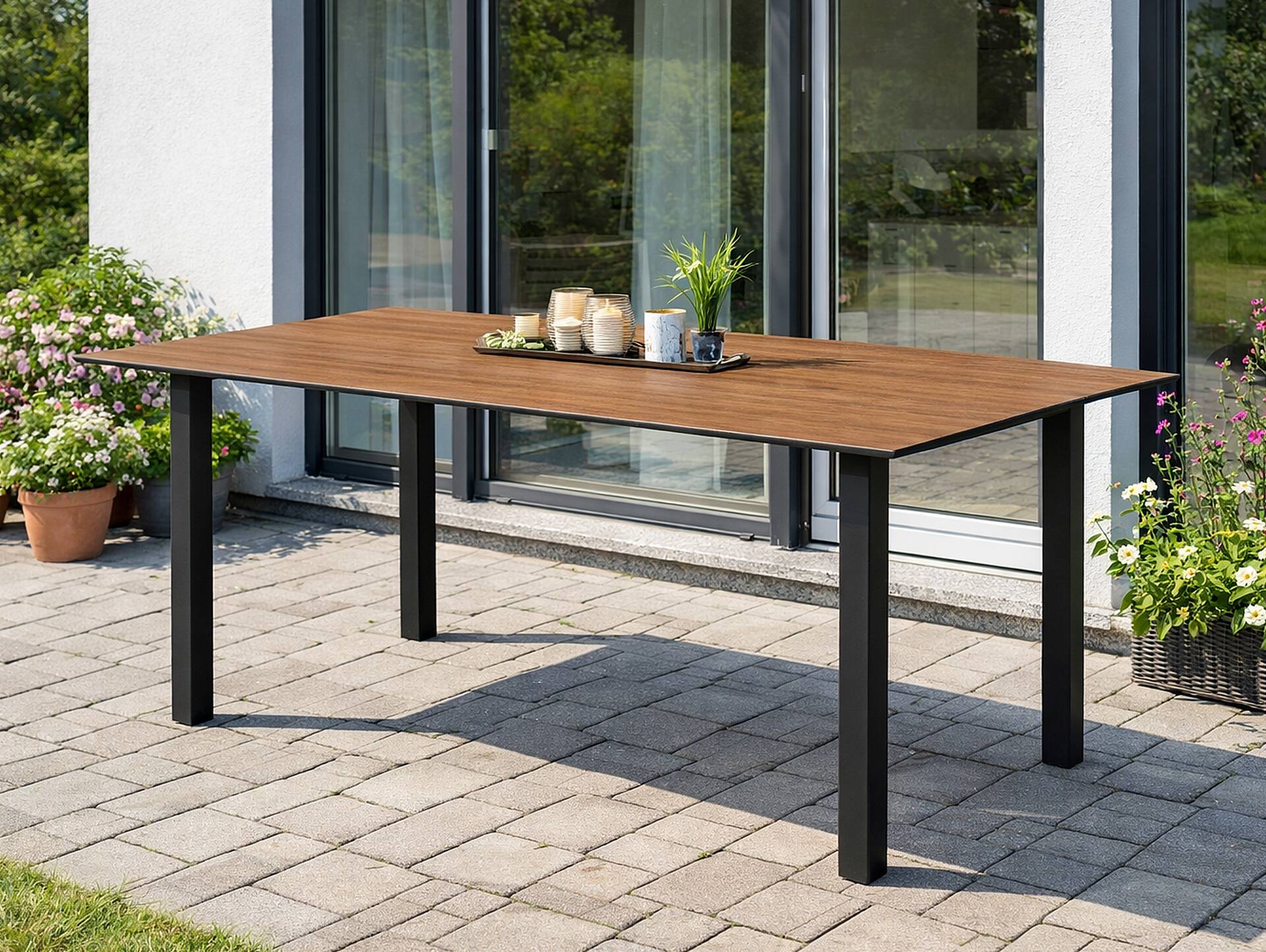 DOLOMIT Gartentisch/Esszimmertisch, Material HPL / Aluminium 140 cm | 80 cm | schwarz/eichefarbig