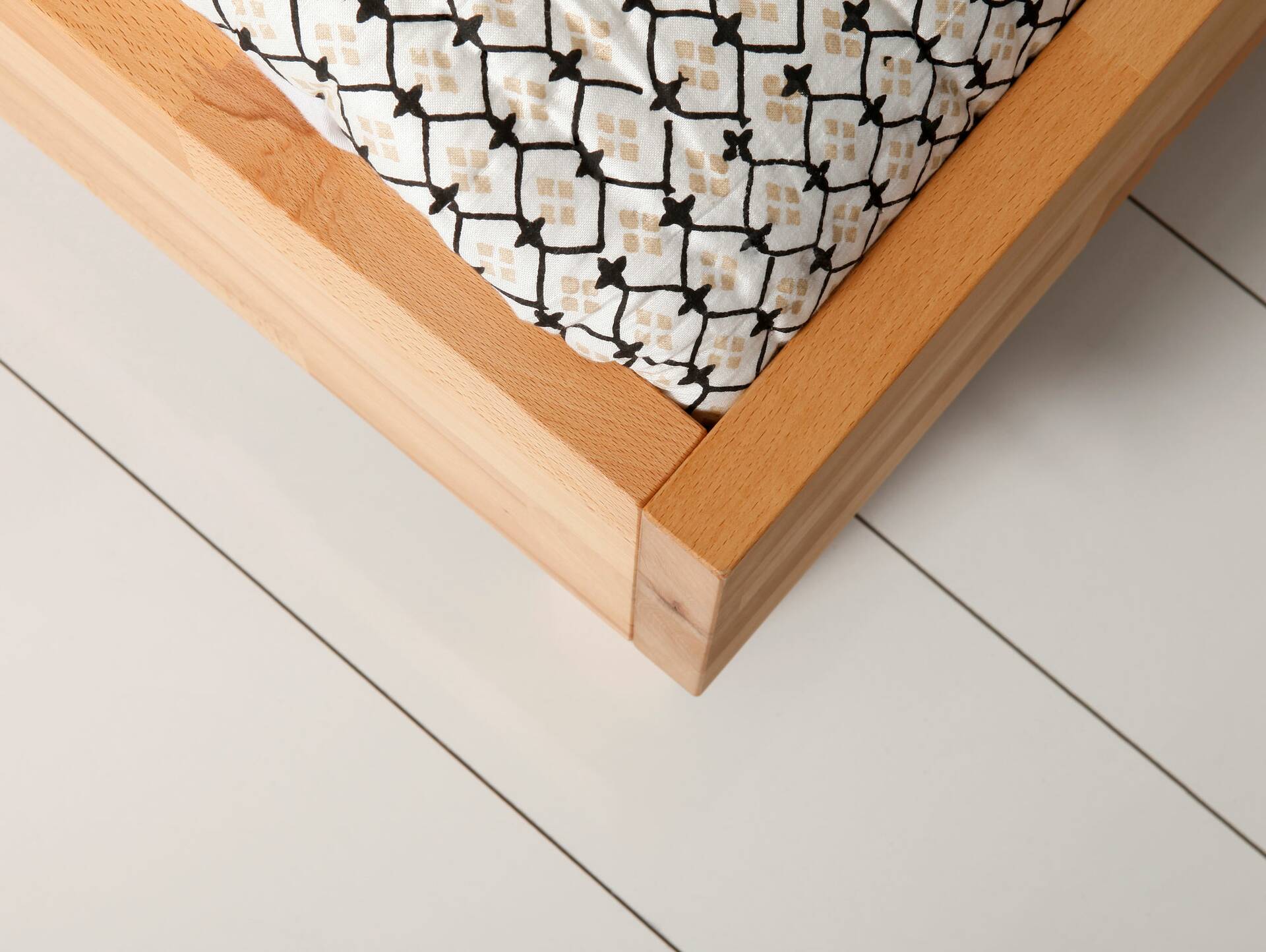 LÖWEN Wangenbett ohne Kopfteil, Material Massivholz 90 x 200 cm | Buche unbehandelt