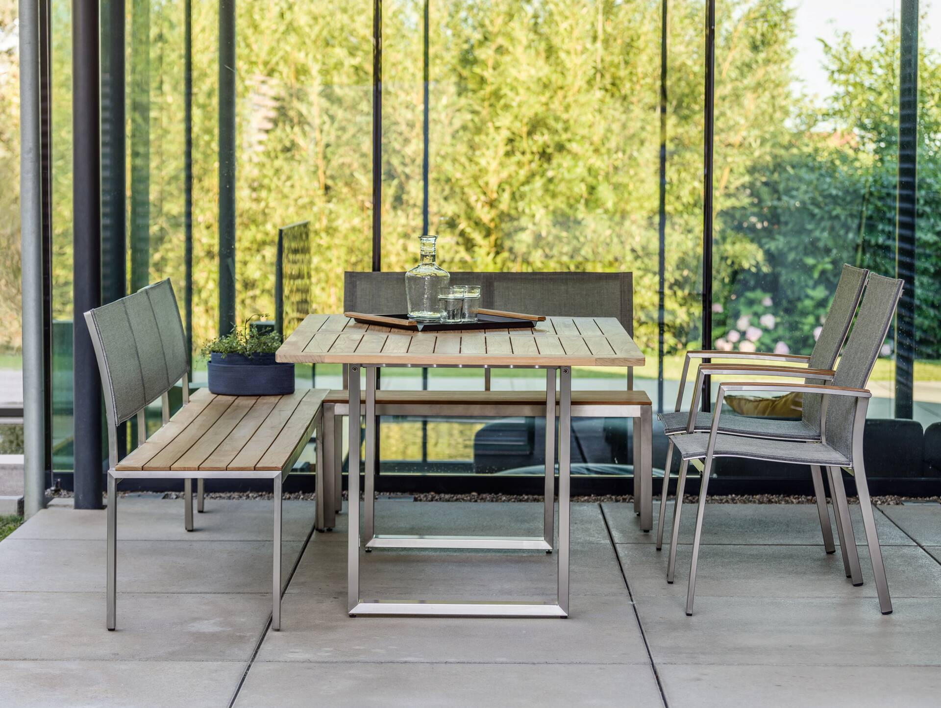 INTERNO Kufentisch 180x100 cm, Material Edelstahl/Tischplatte Teak 
