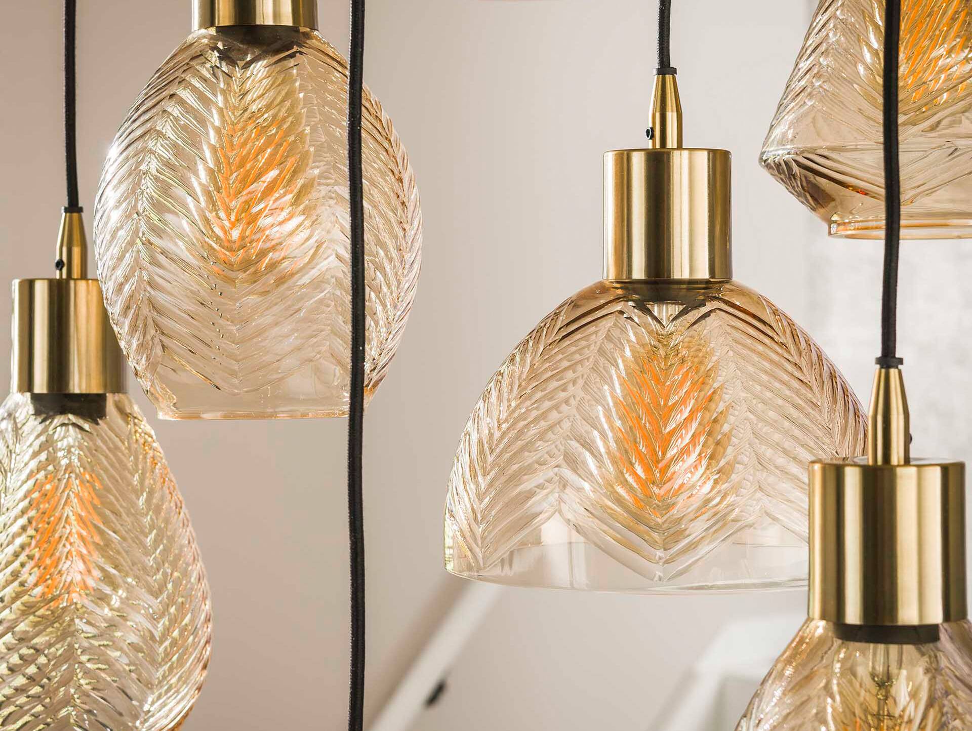ELIAN Hängelampe, 9-flammig, Material Glas, bernsteinfarbig 