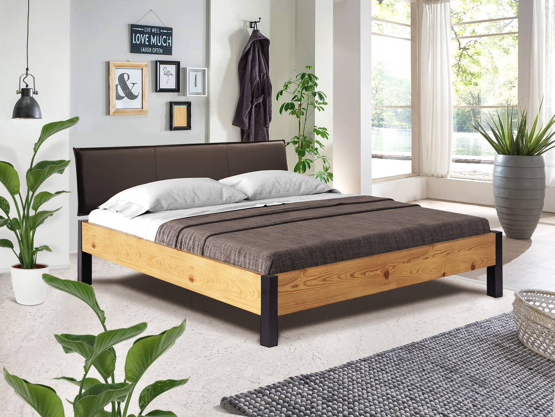 CURBY Bett mit Metallfuß und Polsterkopfteil, Material Massivholz, rustikale Altholzoptik, Fichte 120 x 200 cm | natur | Kunstleder Braun ohne Steppung