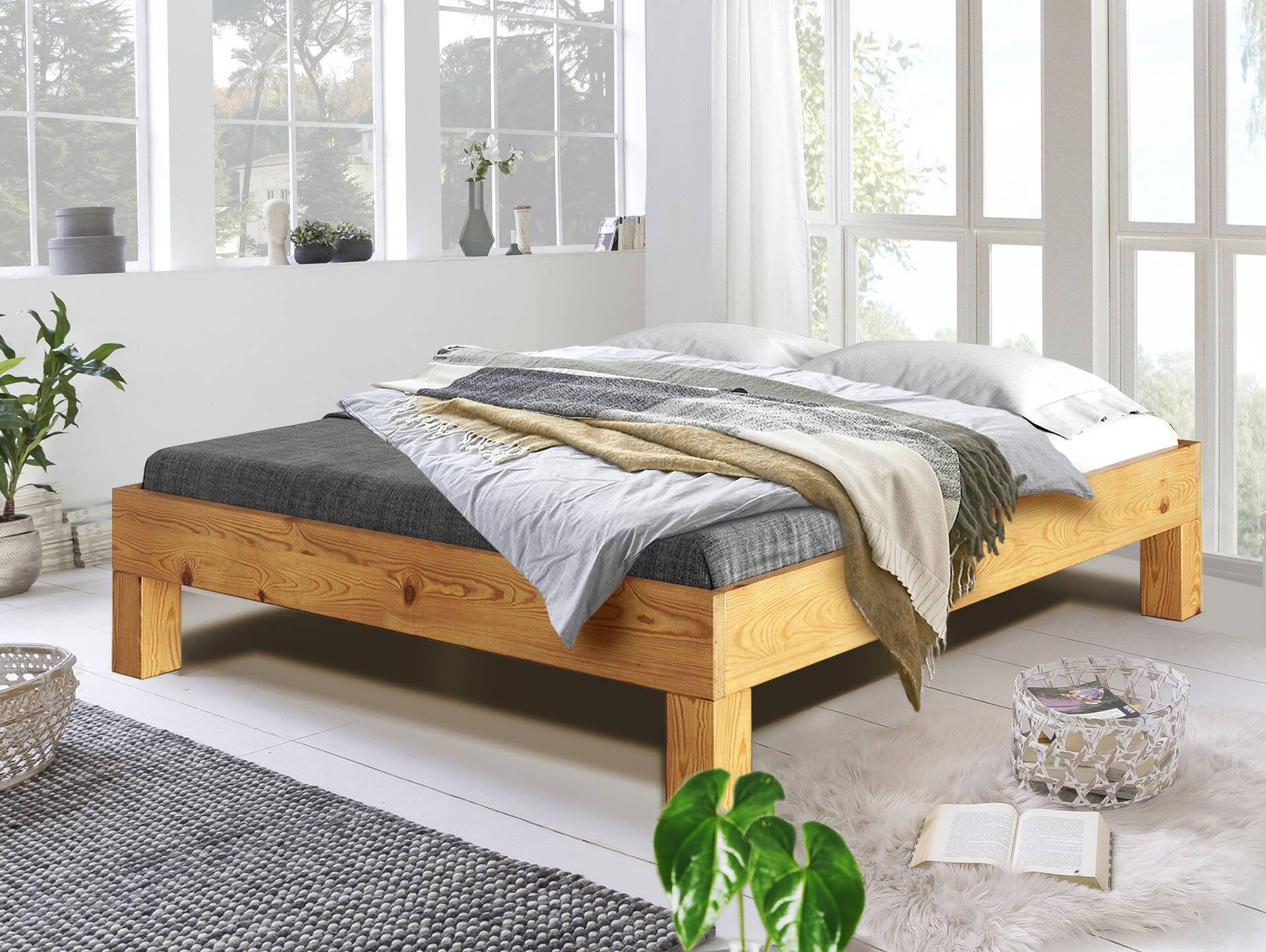 CURBY 4-Fuß-Bett ohne Kopfteil, Material Massivholz, rustikale Altholzoptik, Fichte 90 x 200 cm | natur | Standardhöhe