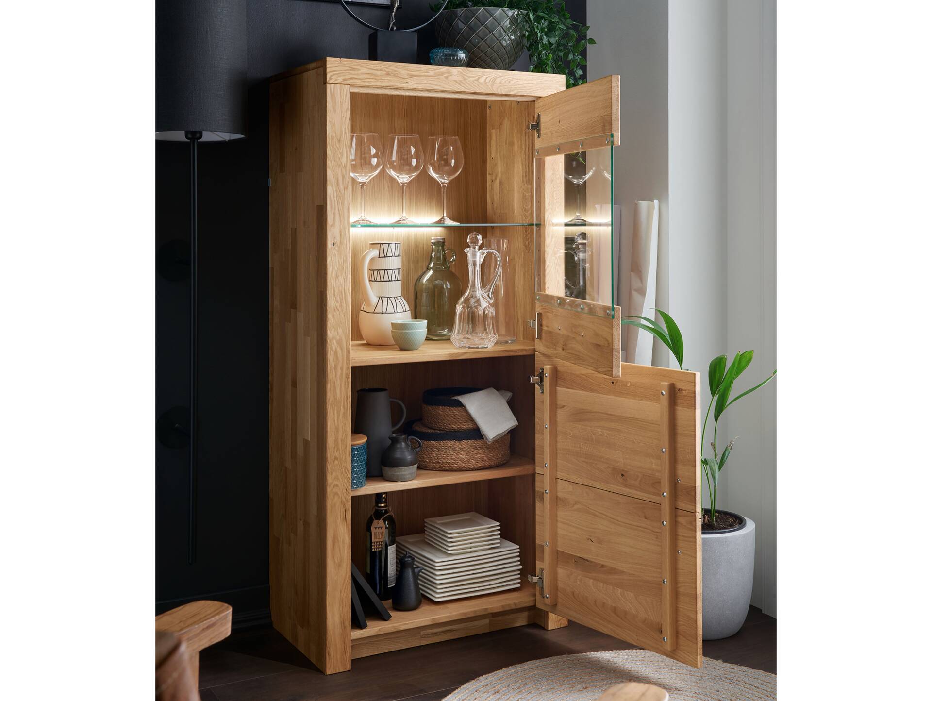 KAMILLA Highboard III, Material Massivholz, Wildeiche geölt 