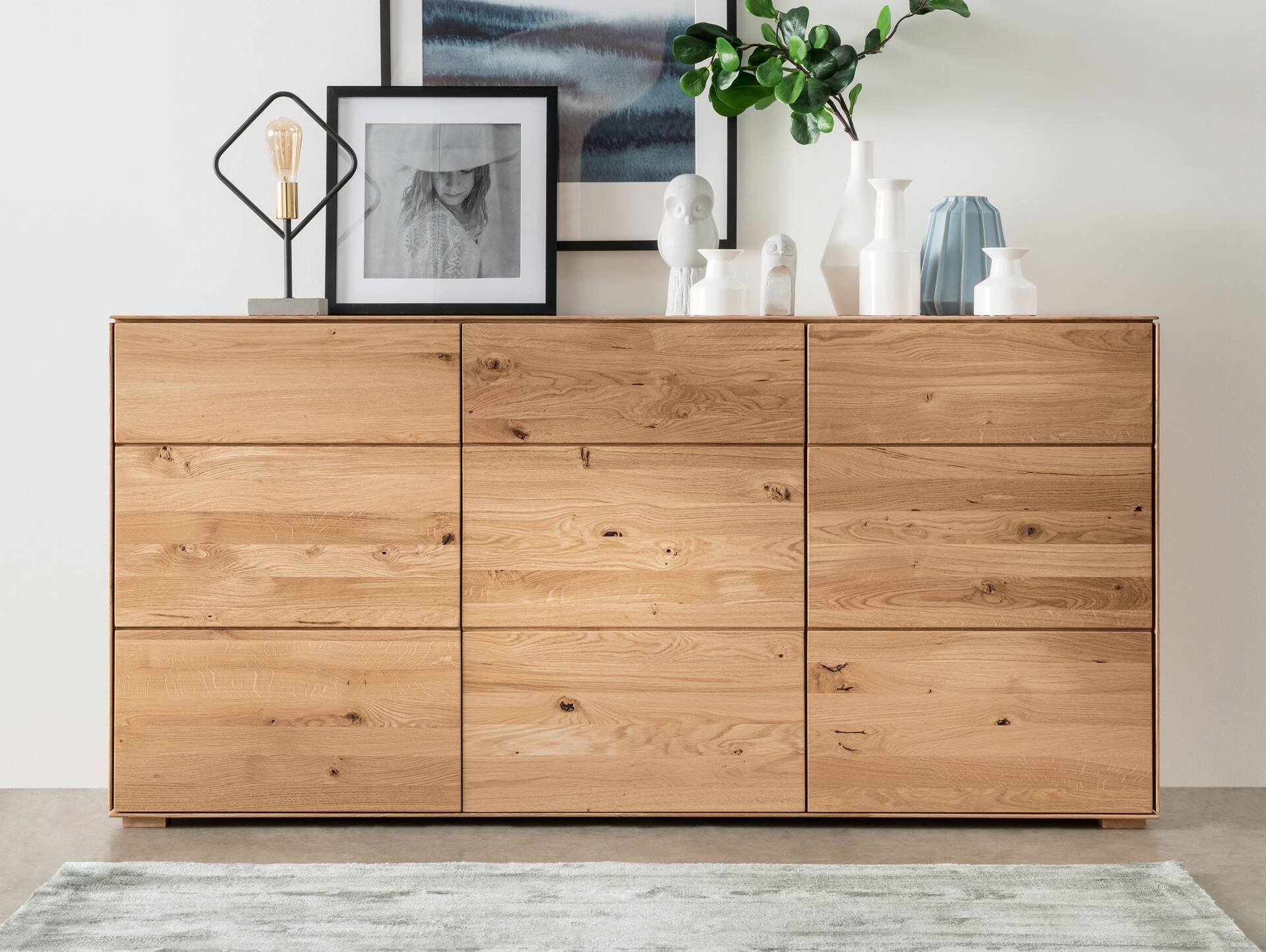 LORINA Sideboard I, Material Massivholz, Wildeiche geölt 