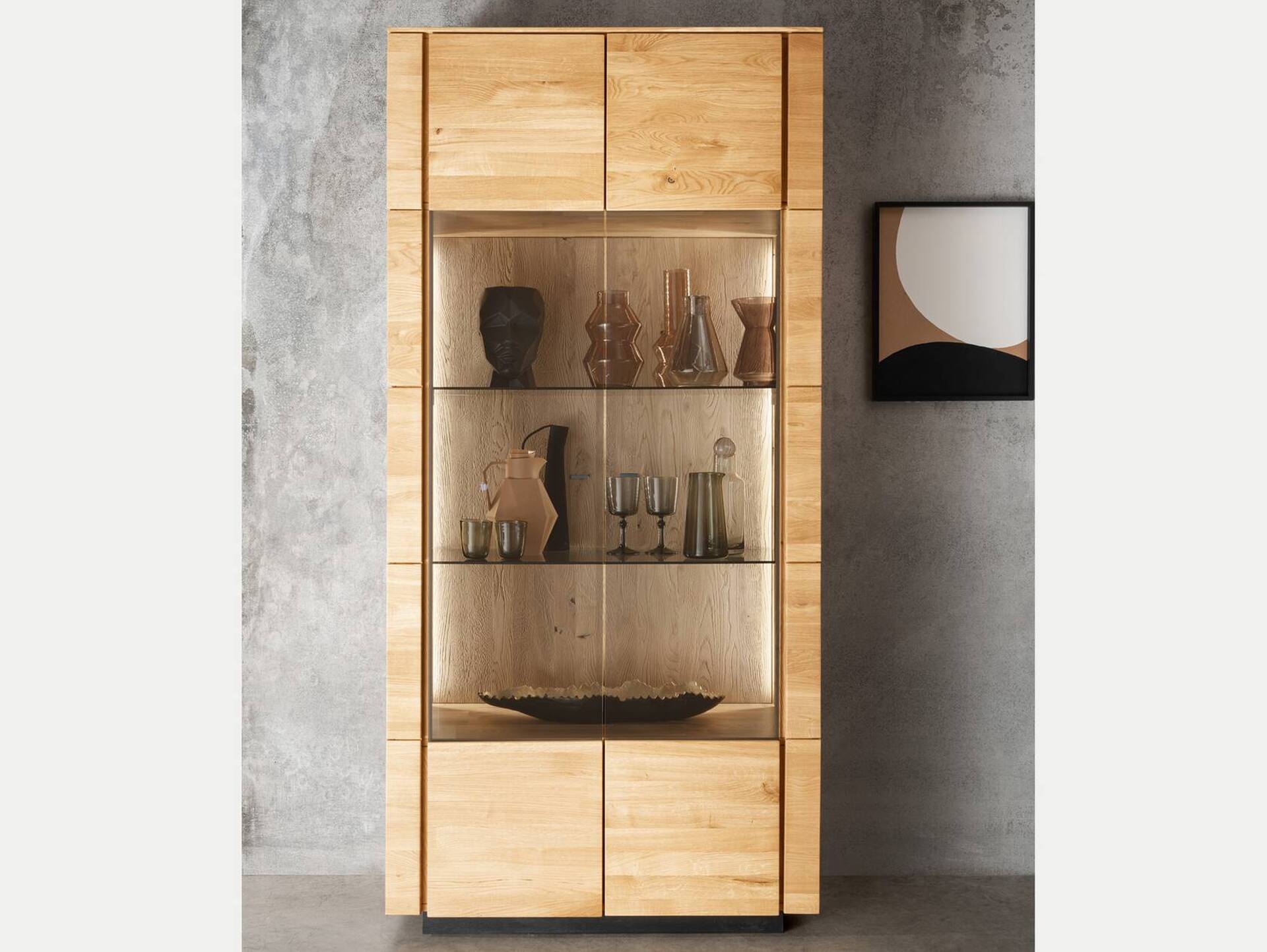 NATANO Vitrine II, Material Massivholz, Wildeiche geölt 