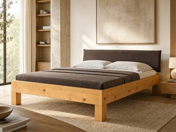 CURBY 4-Fuß-Bett mit Polsterkopfteil, Material Massivholz, rustikale Altholzoptik, Fichte 160 x 200 cm | natur | Stoff Braun ohne Steppung | Standardhöhe