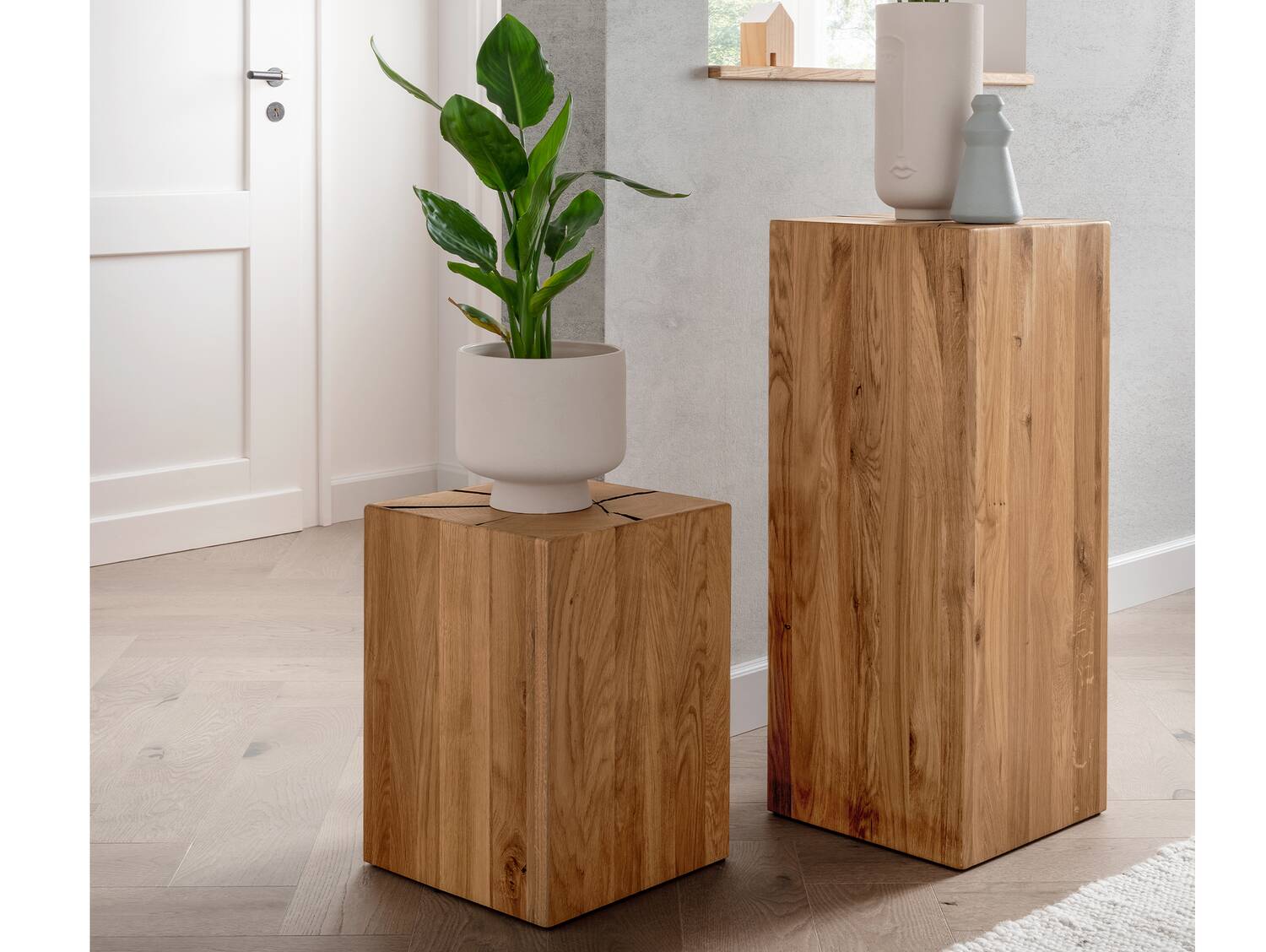 Spetebo Echtholz Blumenhocker 20 Cm – Rund, Naturbelassen, Mit 3 Beinen, Vertiefte Auflage Für Töpfe Bis 15