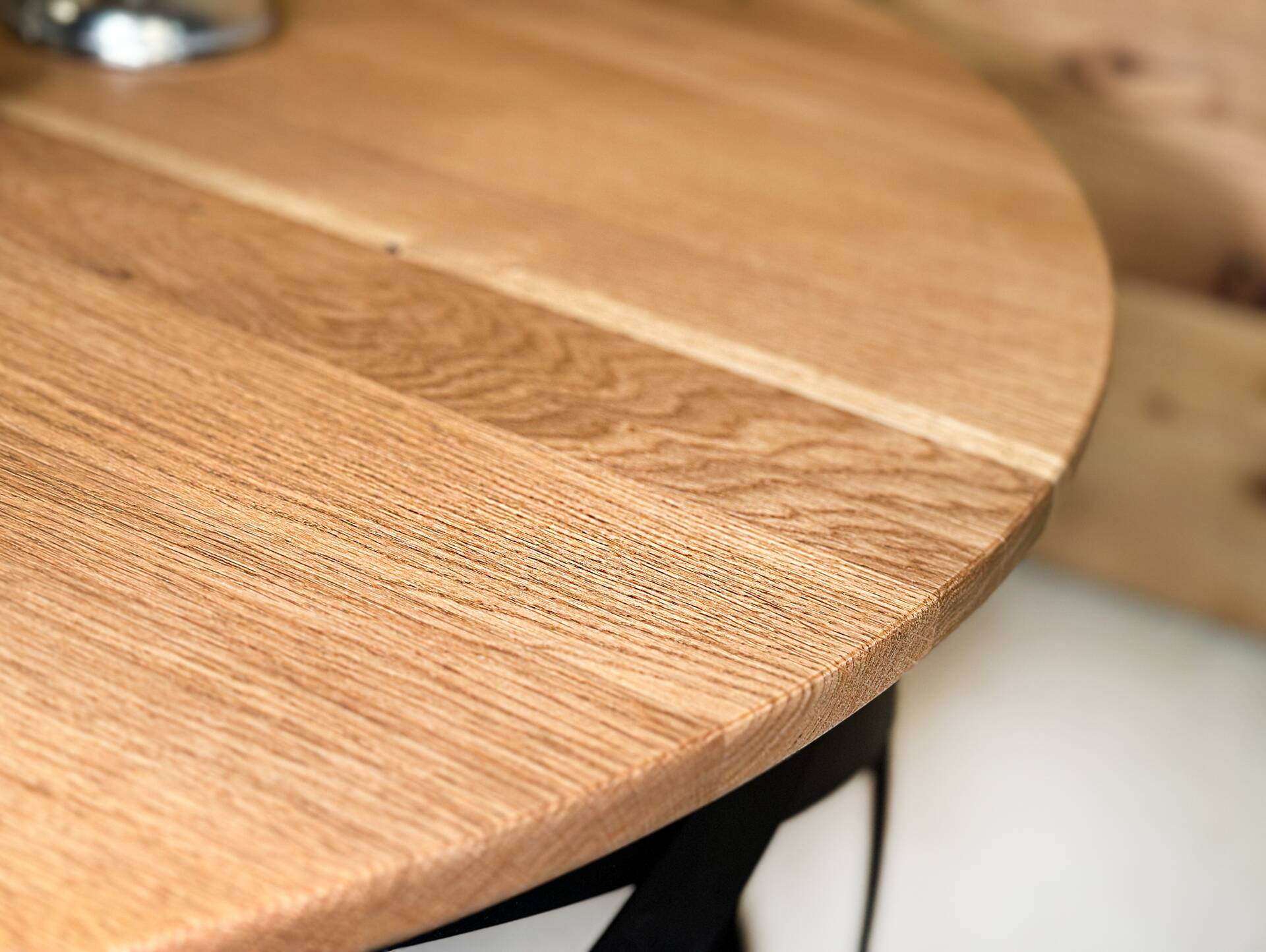 EDINO Couchtisch, Material Massivholz/Metall, Eiche geölt/schwarz 
