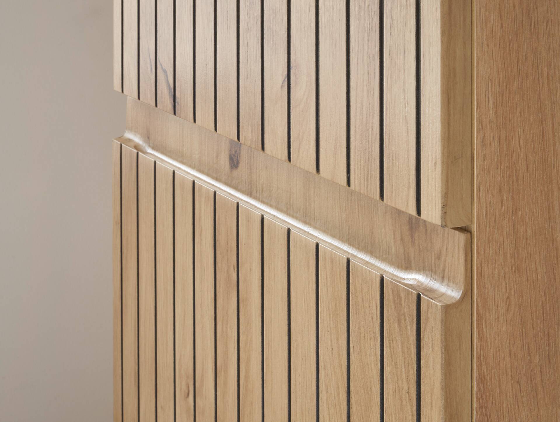 ASKINO Hochkommode fürs Badezimmer, Material Dekorspanplatte, Artisan Eiche Nachbildung 