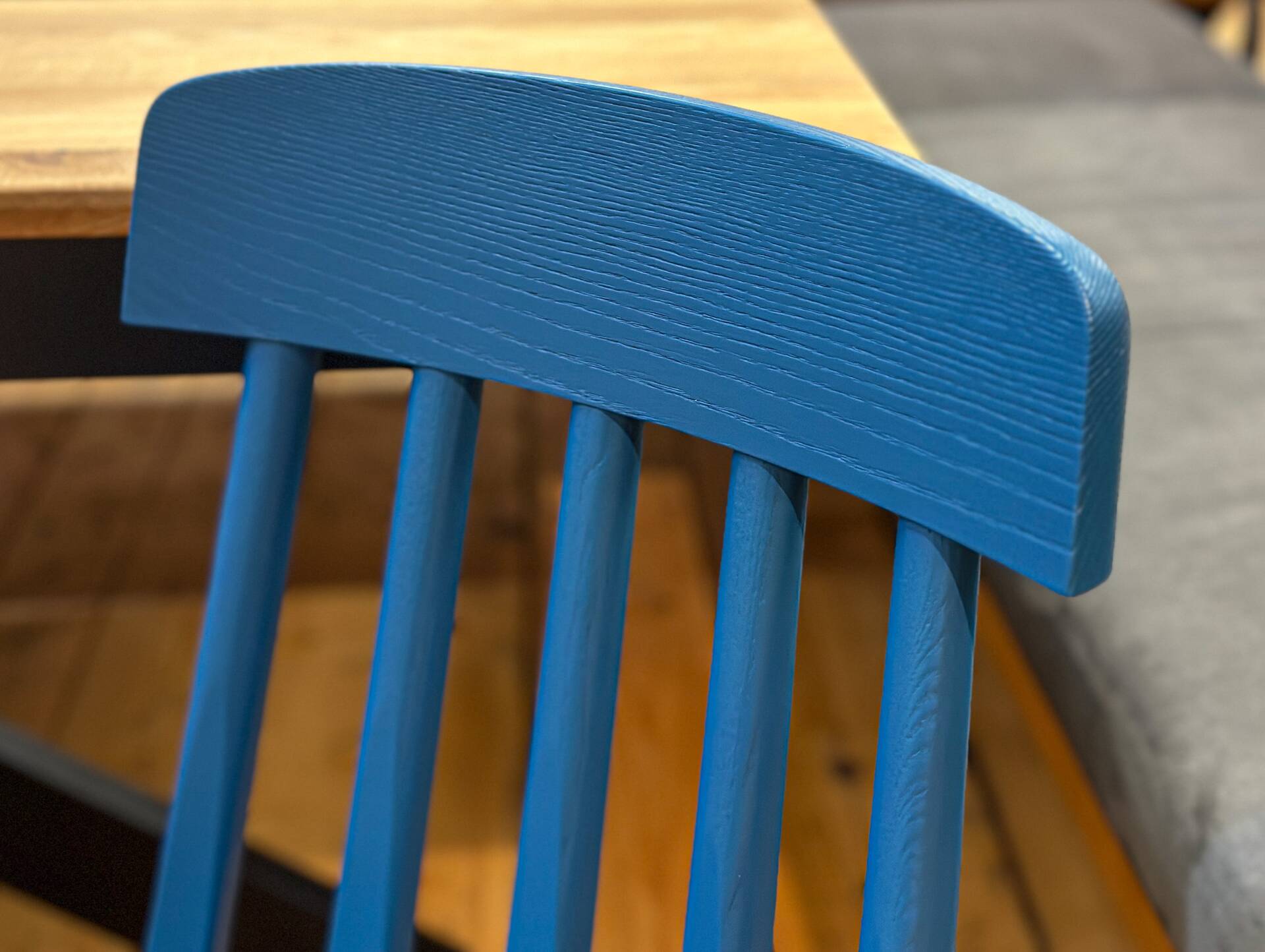CAMI Holzstuhl, Material Massivholz, Esche lackiert blau