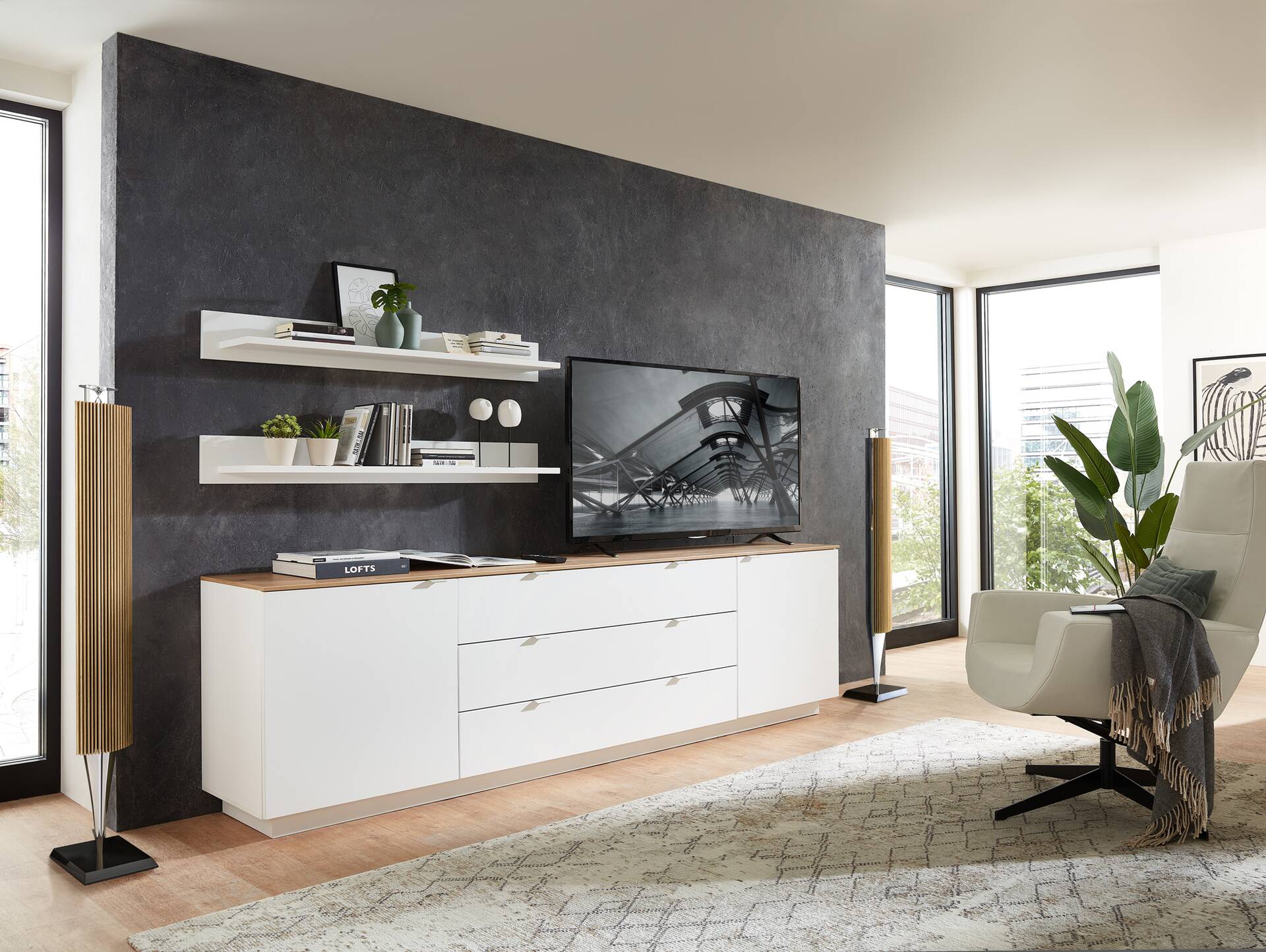 CASSINO TV-Sideboard, Material Dekorspanplatte, Artisan Eiche Nachbildung weiss 