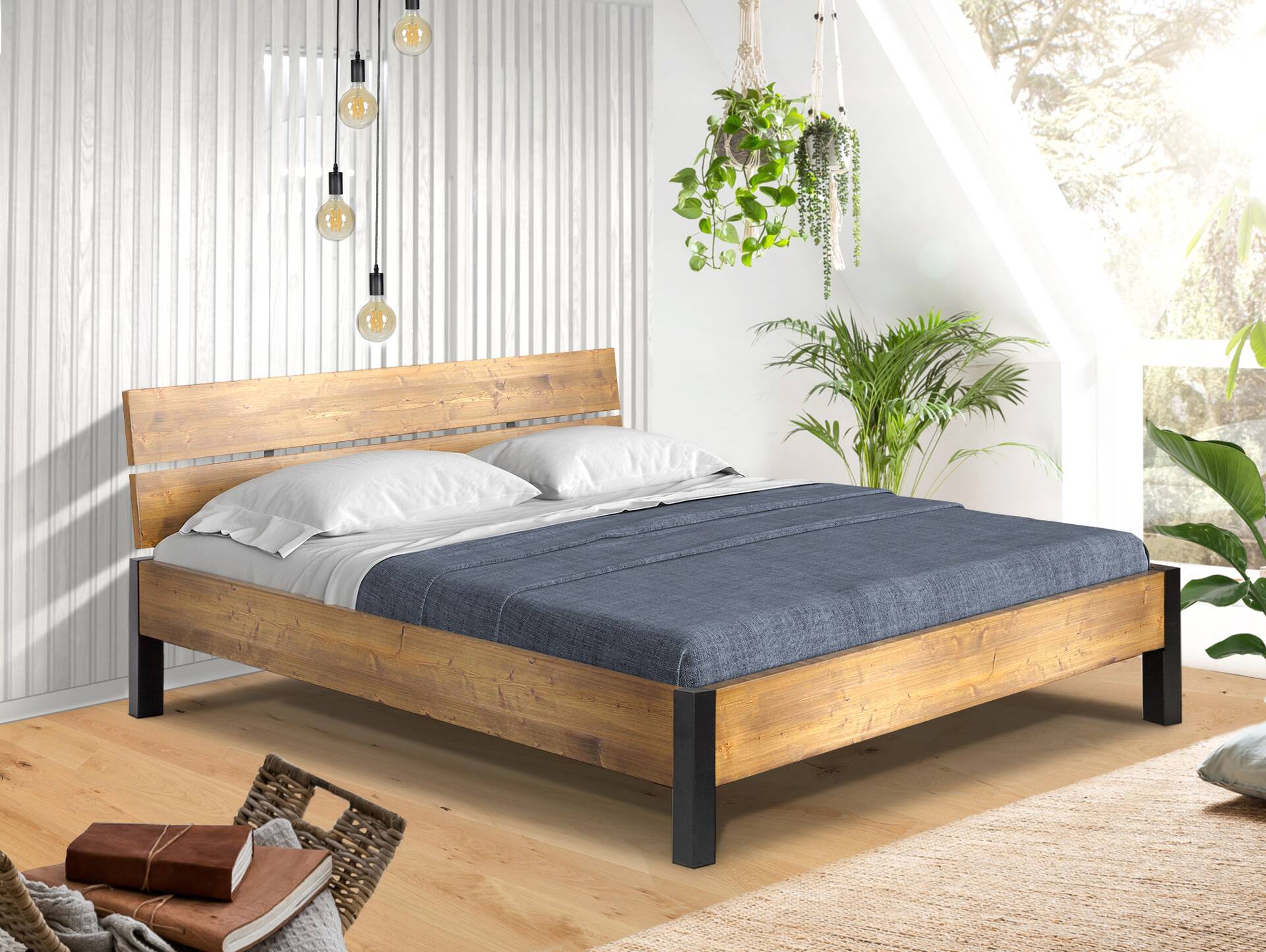 CURBY Bett mit Metallfuß und Kopfteil, Material Massivholz, rustikale Altholzoptik, Fichte 90 x 200 cm | vintage