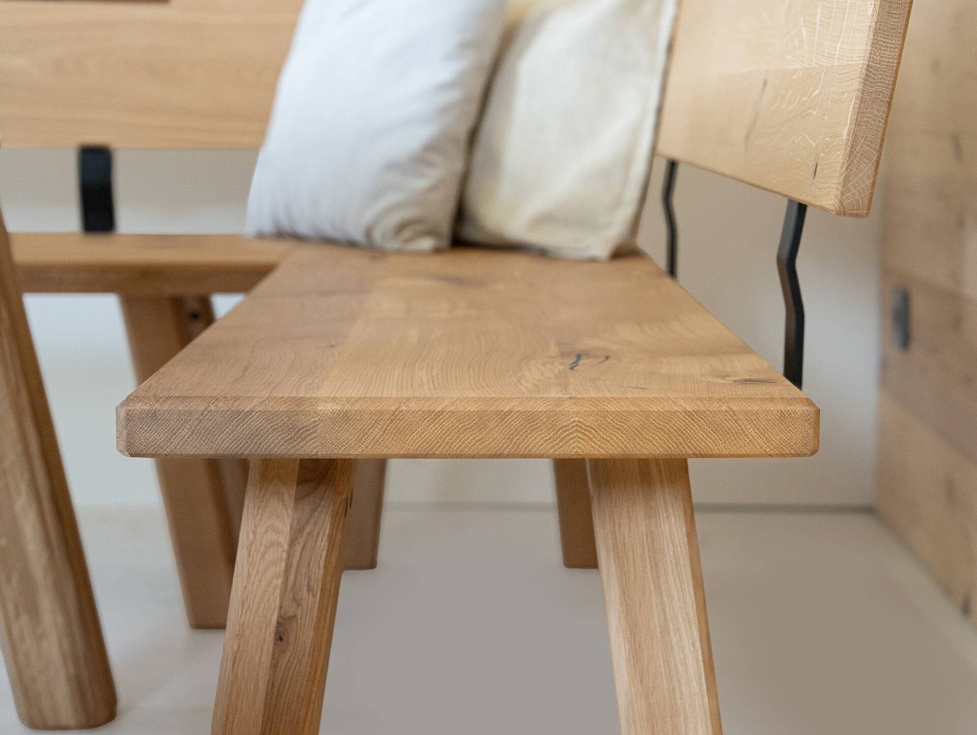 BERGSEE Eckbank nach Maß, Material Massivholz 