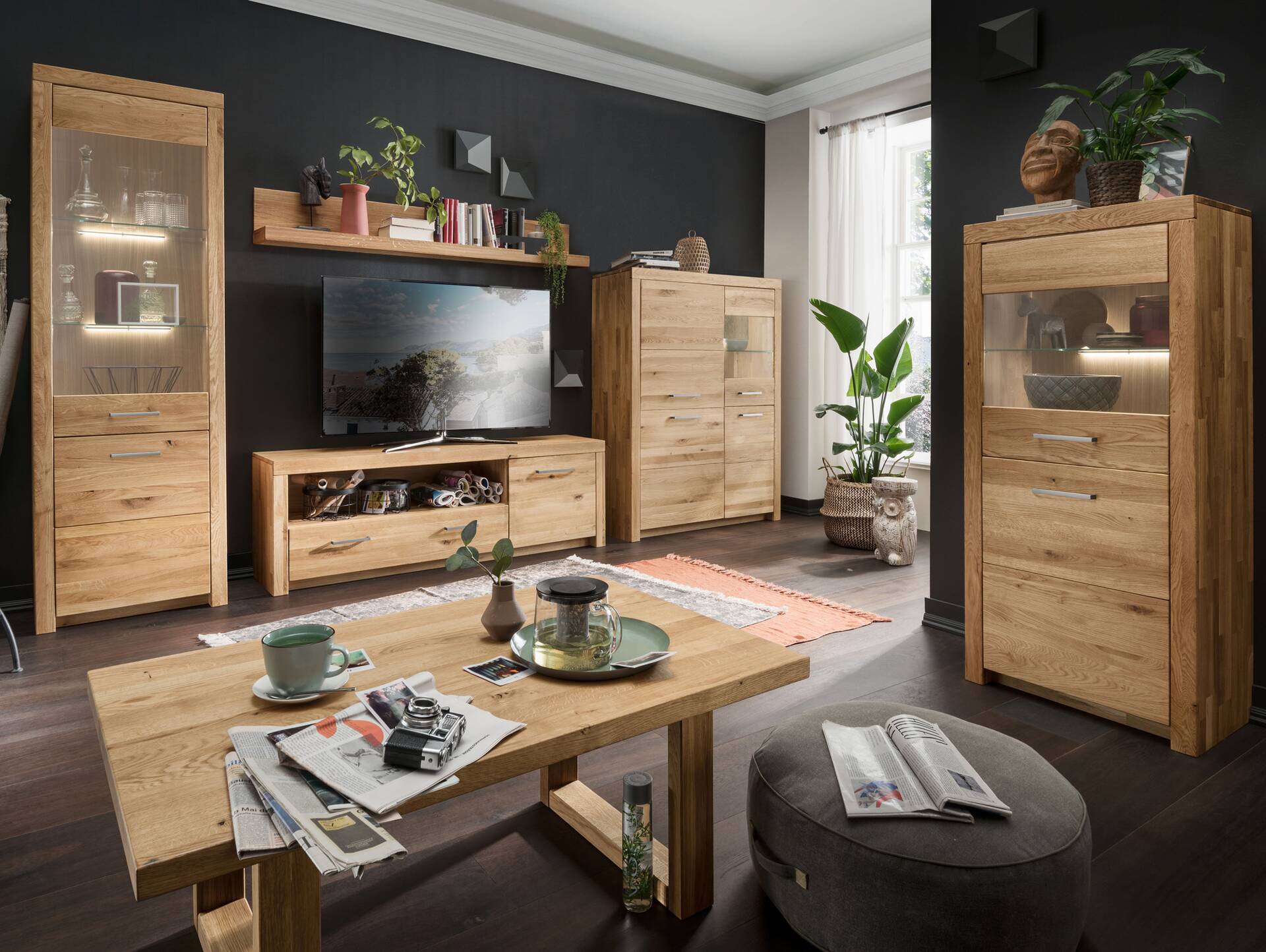 KAMILLA Highboard III, Material Massivholz, Wildeiche geölt 