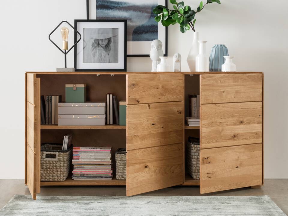 LORINA Sideboard I, Material Massivholz, Wildeiche geölt 