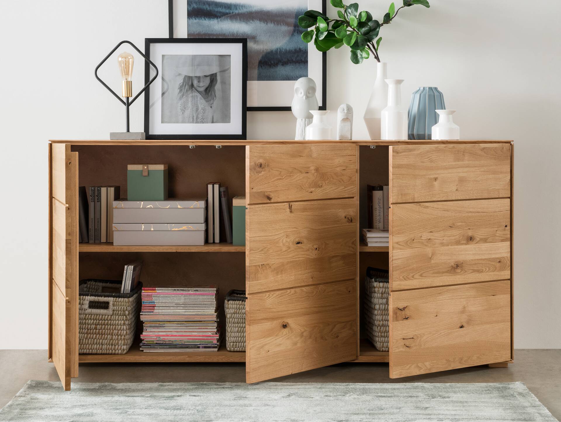 LORINA Sideboard I, Material Massivholz, Wildeiche geölt 