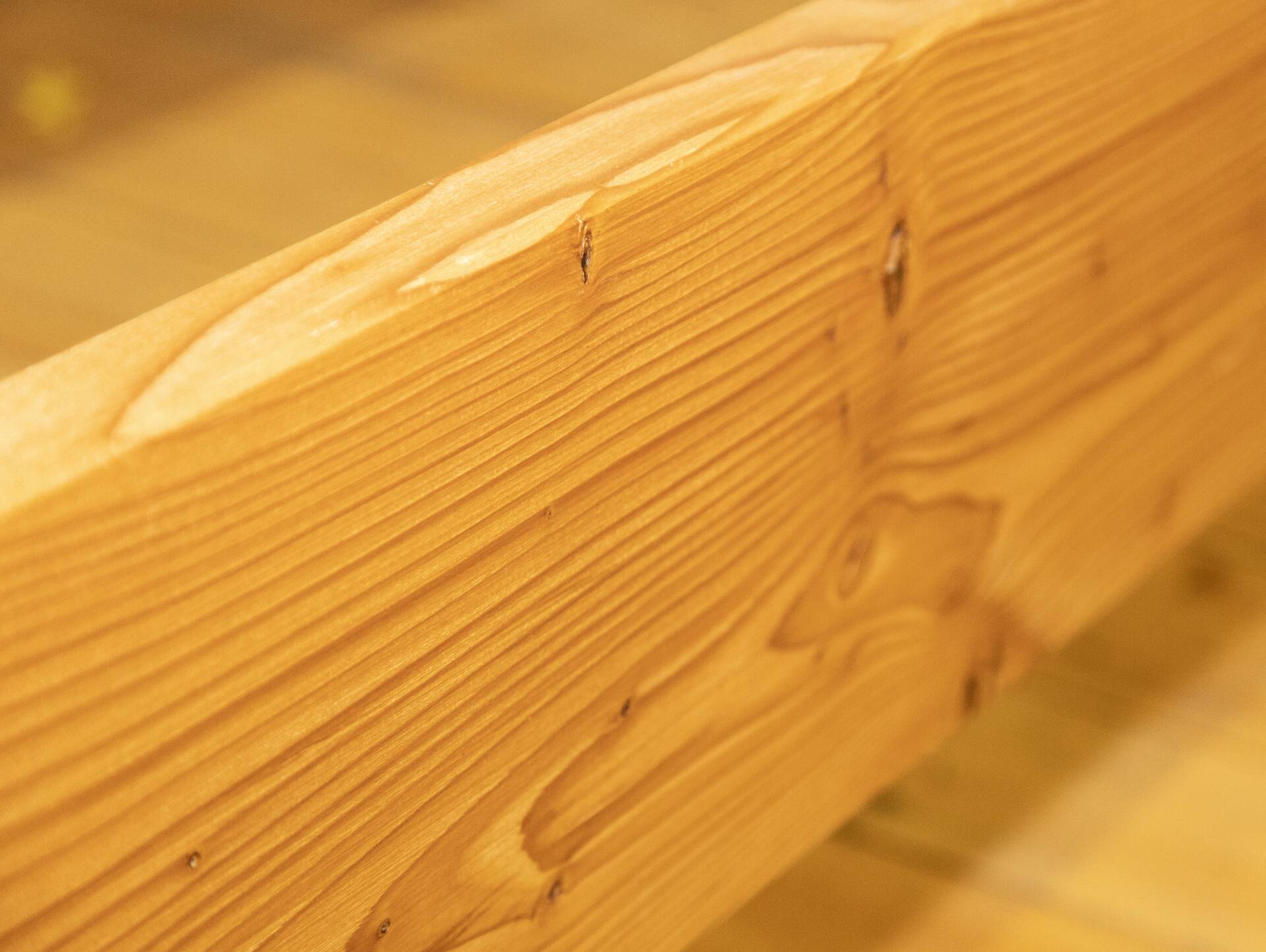 CURBY Wangenbett mit Kopfteil, Material Massivholz, rustikale Altholzoptik, Fichte gebürstet 90 x 200 cm | natur